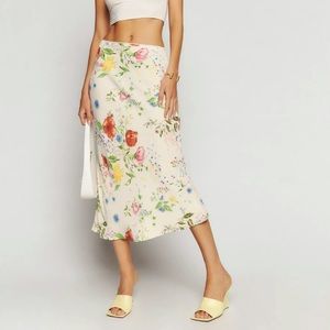 COPY - NWOT Reformation Layla Skirt - Size 8